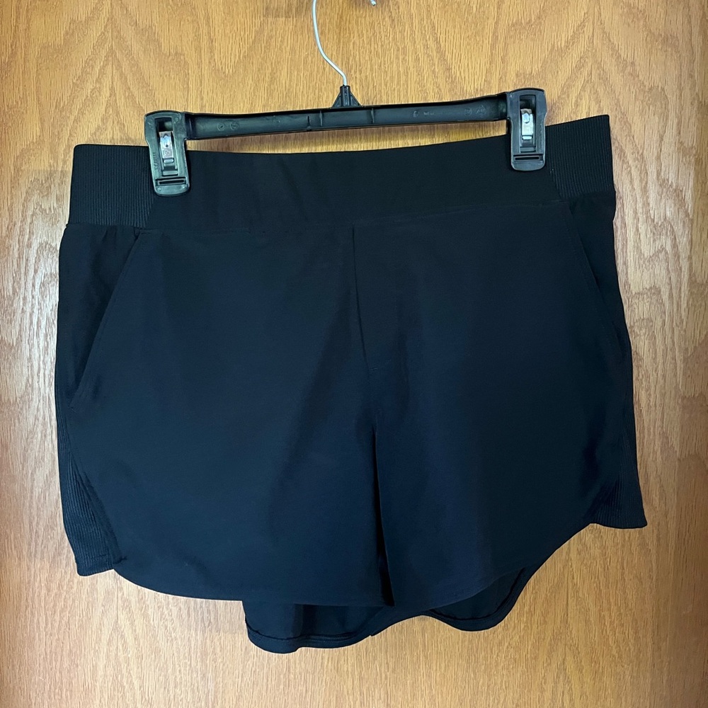 Running shorts